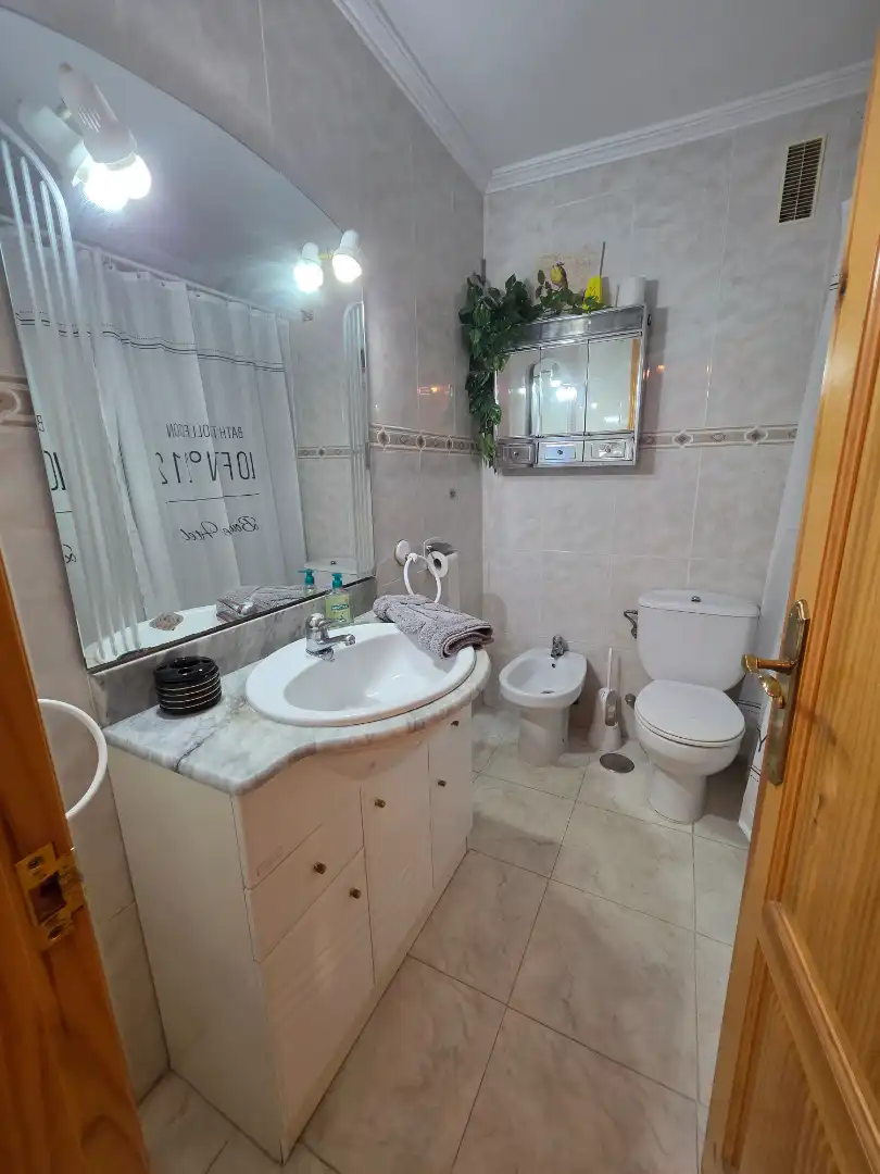 Bany de Apartament en venda en Centro Internacional