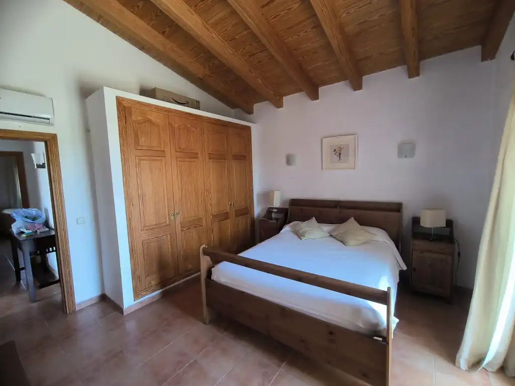 Casa rústica con piscina en venta en Llubí, imagen 12