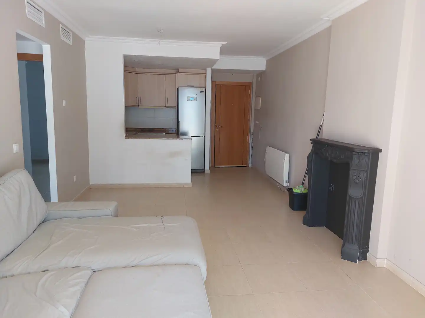 Sala d'estar de Apartament en venda en Moncofa amb Calefacció, Terrassa i Moblat