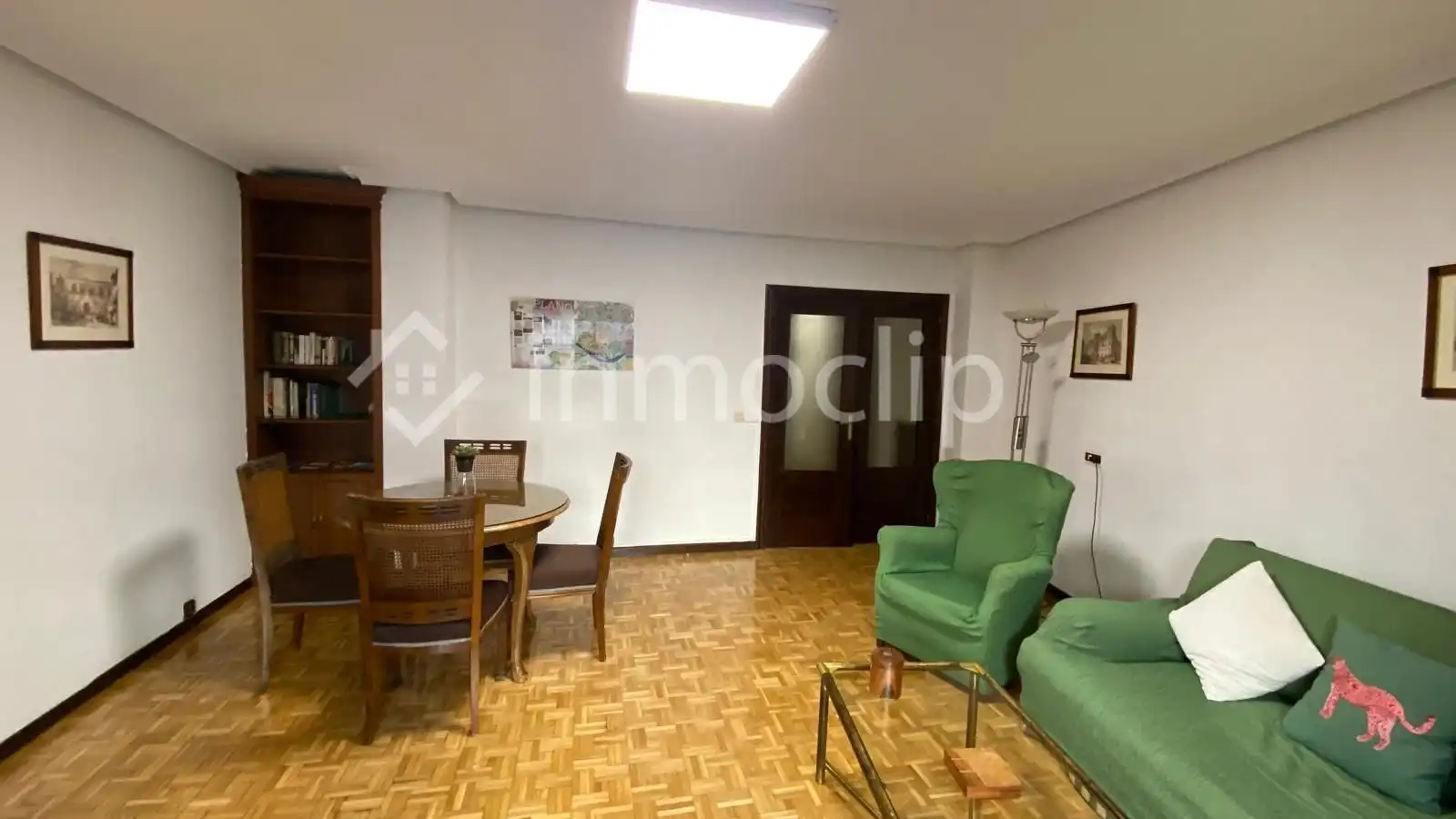 Sala d'estar de Pis en venda en Salamanca amb Calefacció i Traster