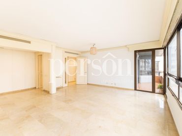 Wohnung mit Balkon zur Miete in El Pla del Real