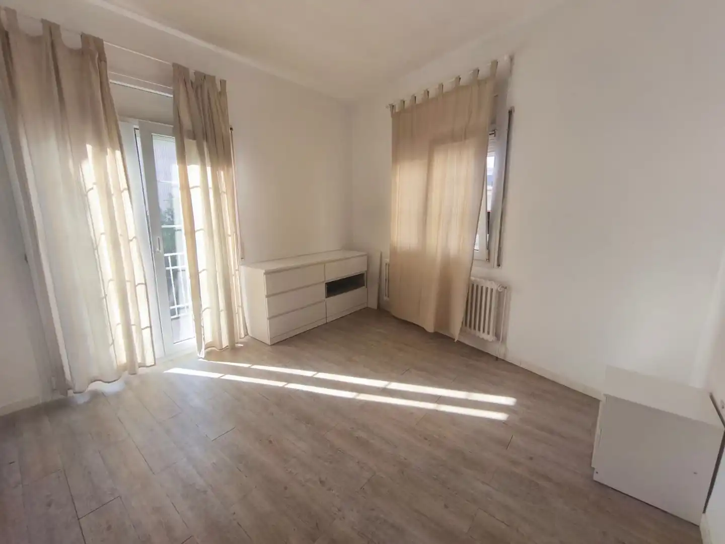 Schlafzimmer von Haus oder Chalet zum Verkauf in Blanes mit Heizung, Privatgarten und Terrasse