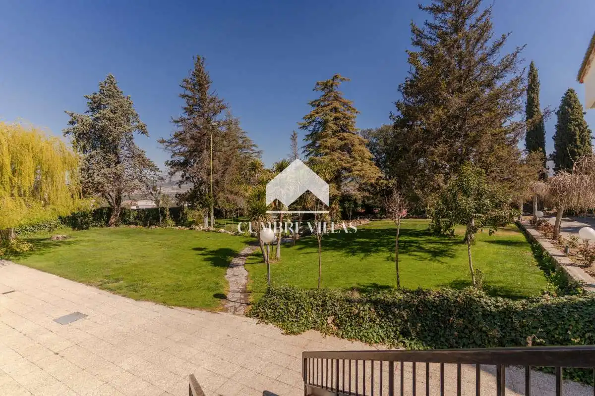 Garden of Houses for sale in Gójar  with Heating, Private garden and Terrace