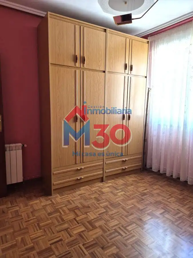 Habitación de Piso en venta en Miranda de Ebro con Calefacción, Parquet y Terraza