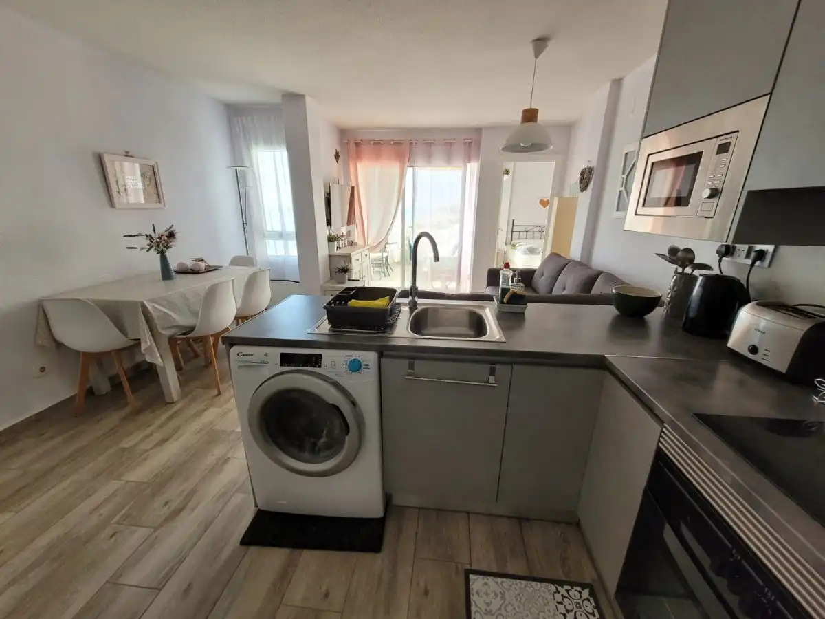 Cocina de Apartamento de alquiler en Alicante / Alacant con Terraza, Amueblado y Balcón