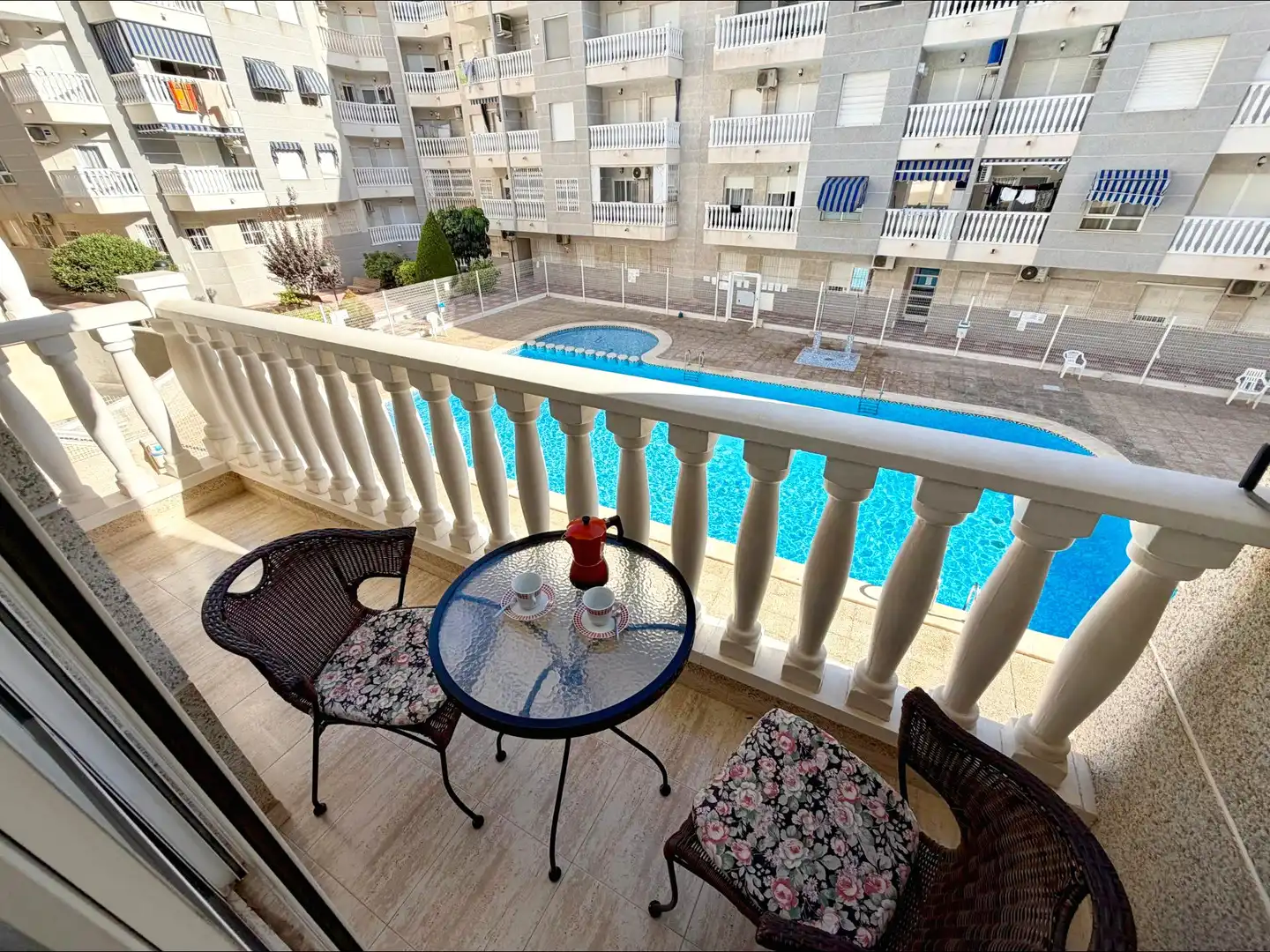 Apartamento con piscina en venta en Avenida Diego Ramirez Pastor