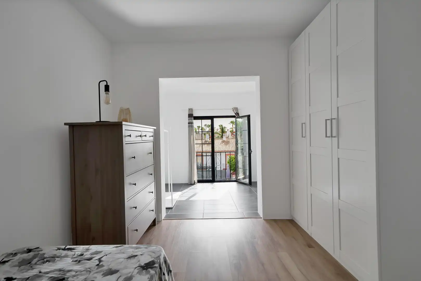 Bedroom of Detached homes for sale in Estepona  with Air Conditioner, Heating and Private garden