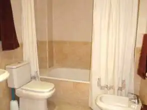 Bathroom of Flat for rent in Gijón   with Heating, Parquet flooring and Terrace