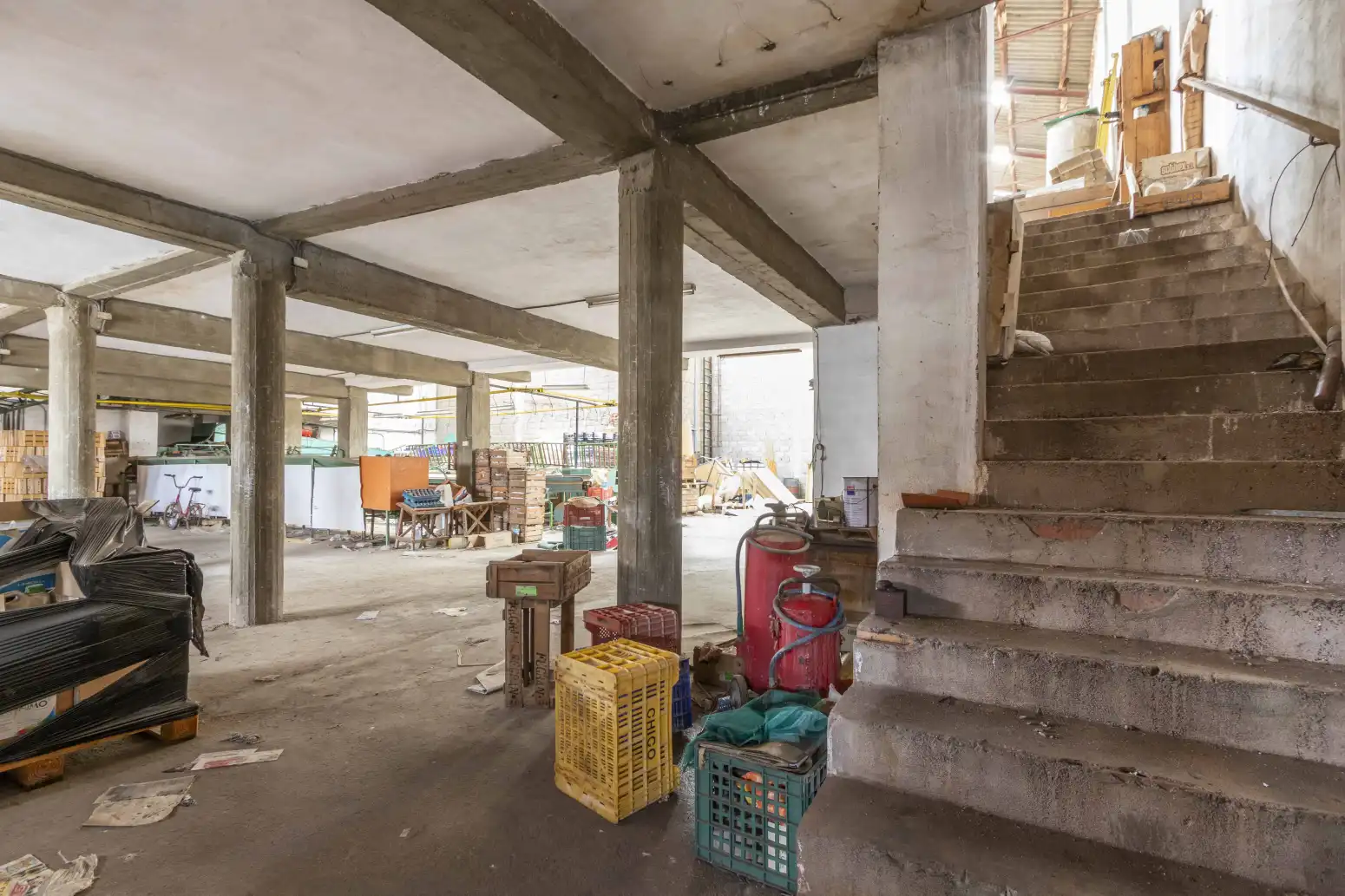 Industrial buildings for sale in Faura