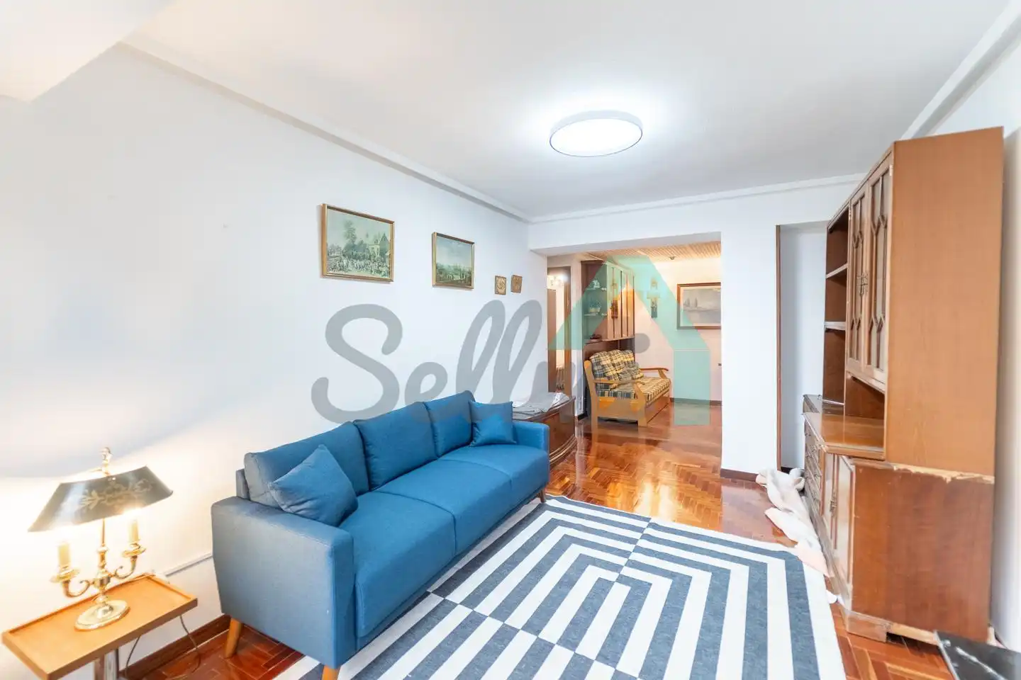 Living room of Flat for rent in Gijón   with Heating, Parquet flooring and Furnished