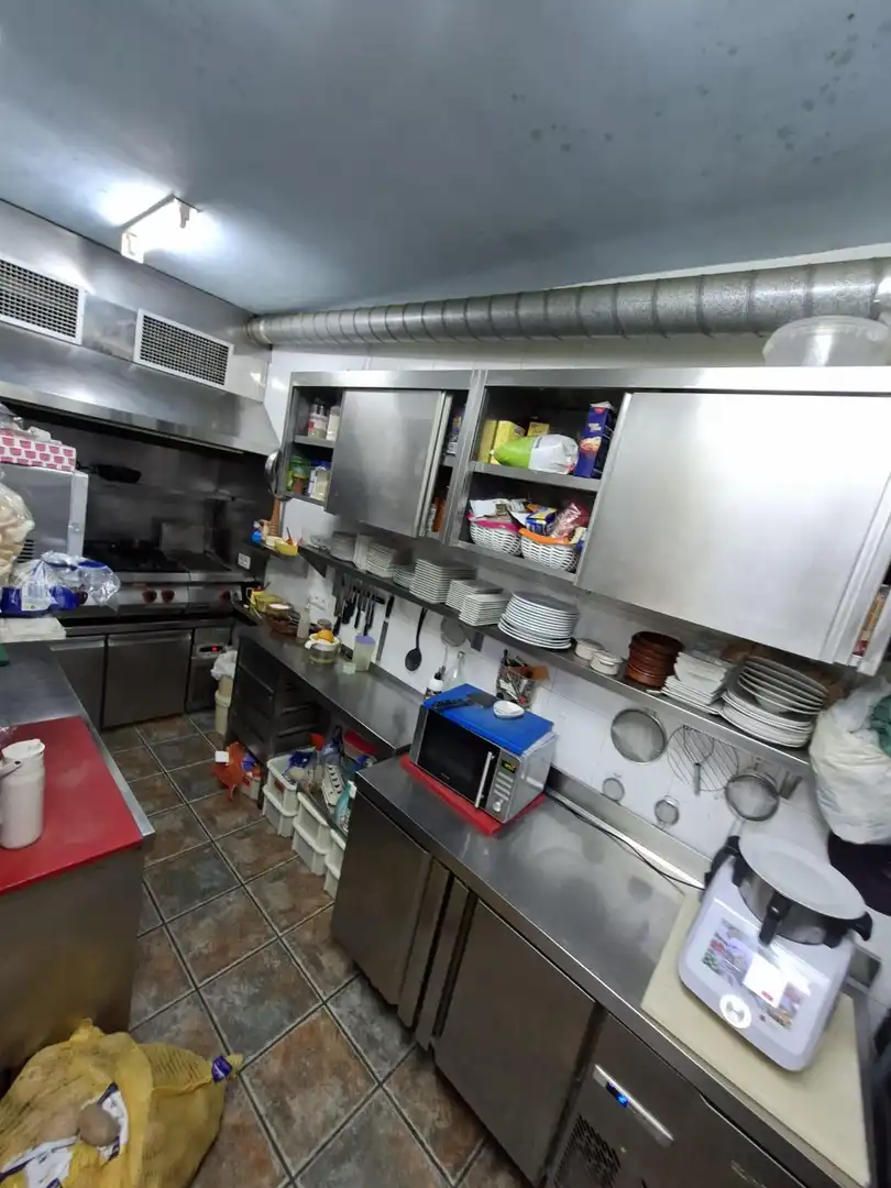 Kitchen of Commercial properties for transfer in Sevilla