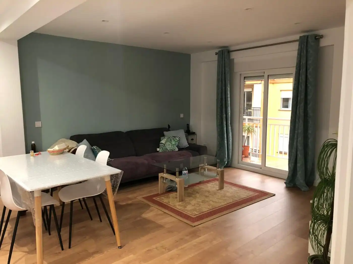 Sala d'estar de Pis de lloguer en Mislata amb Aire condicionat, Calefacció i Parquet
