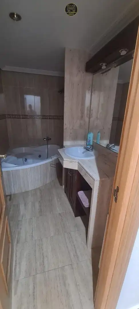 Baño de Planta baja de alquiler en Jaén con Jacuzzi