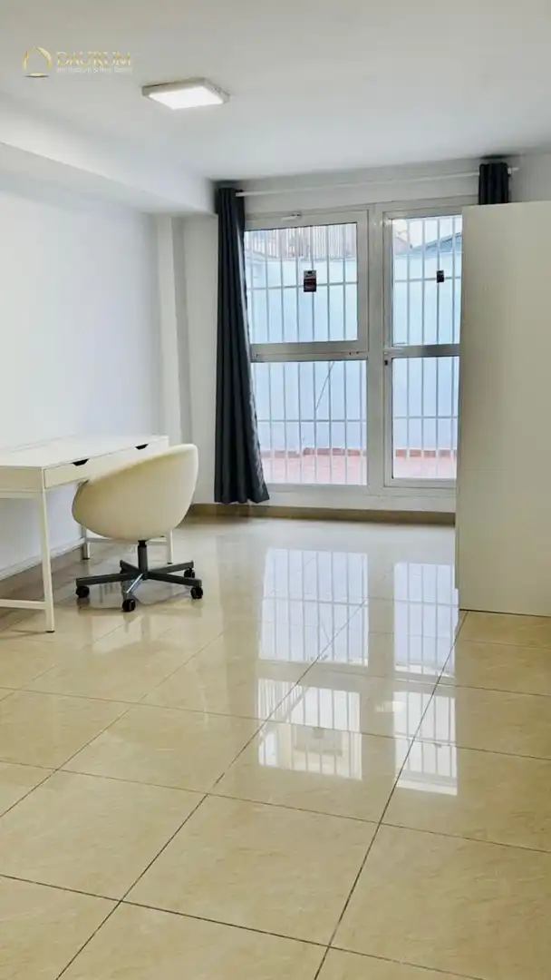 Oficina en venta en Quart de Poblet con Aire acondicionado, Terraza y Amueblado