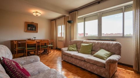 Photo 2 of Flat for sale in Calle de Alicún, Apóstol Santiago, Madrid Capital