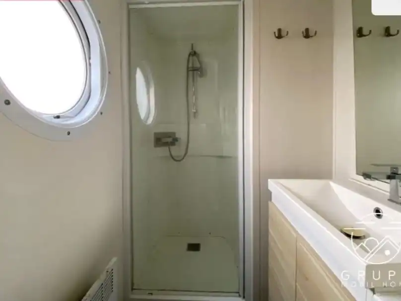 Bathroom of Houses for sale in Castro-Urdiales  with Heating, Private garden and Terrace