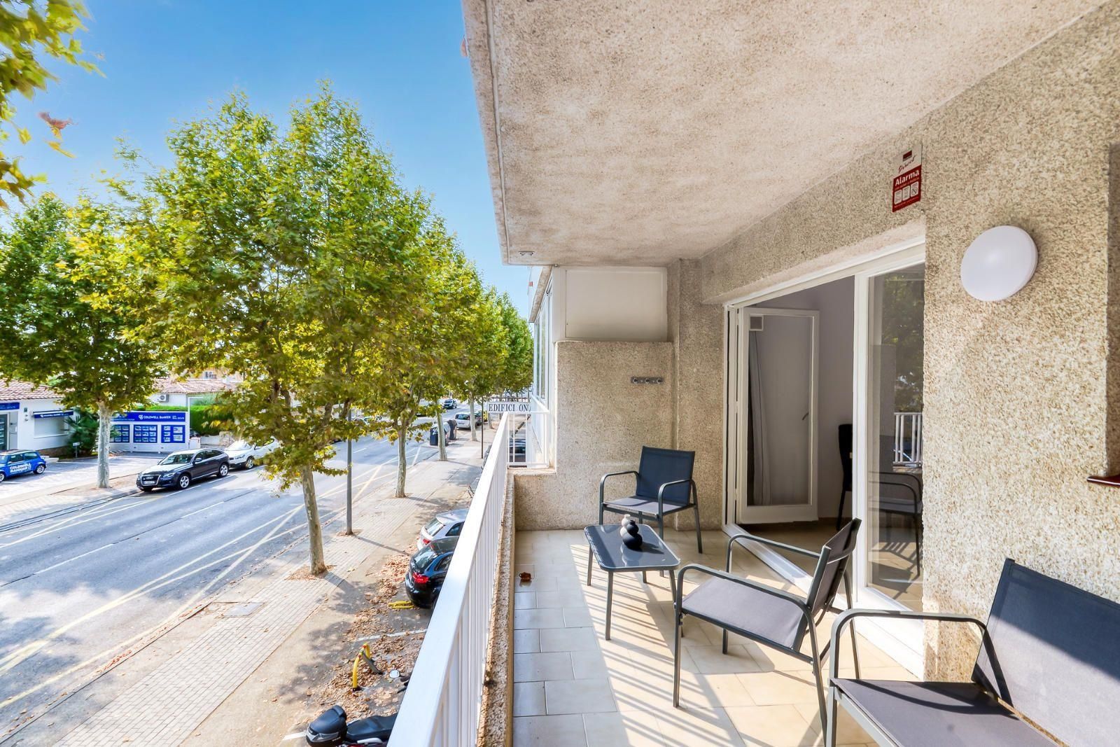 Terrassa de Apartament en venda en Empuriabrava amb Terrassa i Moblat