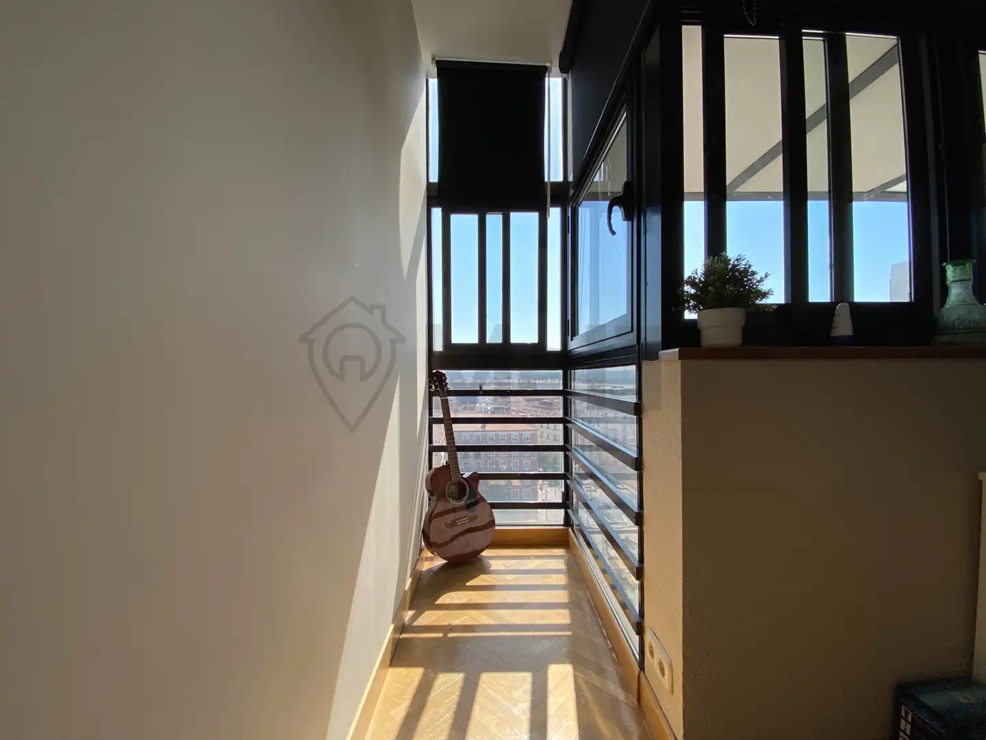 Balcony of Flat for share in Madrid  with Air Conditioner, Heating and Furnished