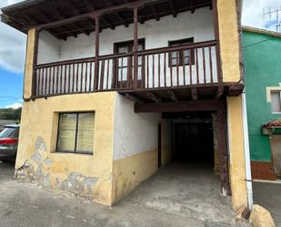 Exterior view of House or chalet for sale in Molledo