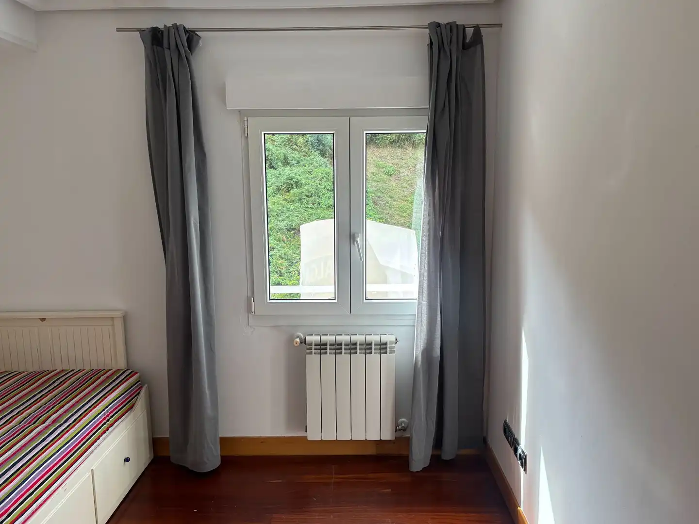 Bedroom of Flat for sale in Eibar  with Heating and Furnished