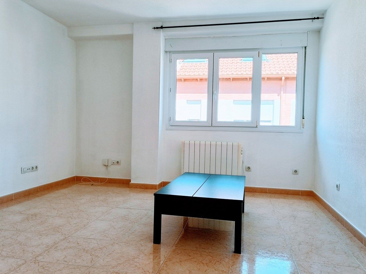 Habitación de Dúplex de alquiler en Torrelaguna con Trastero y Lavadora