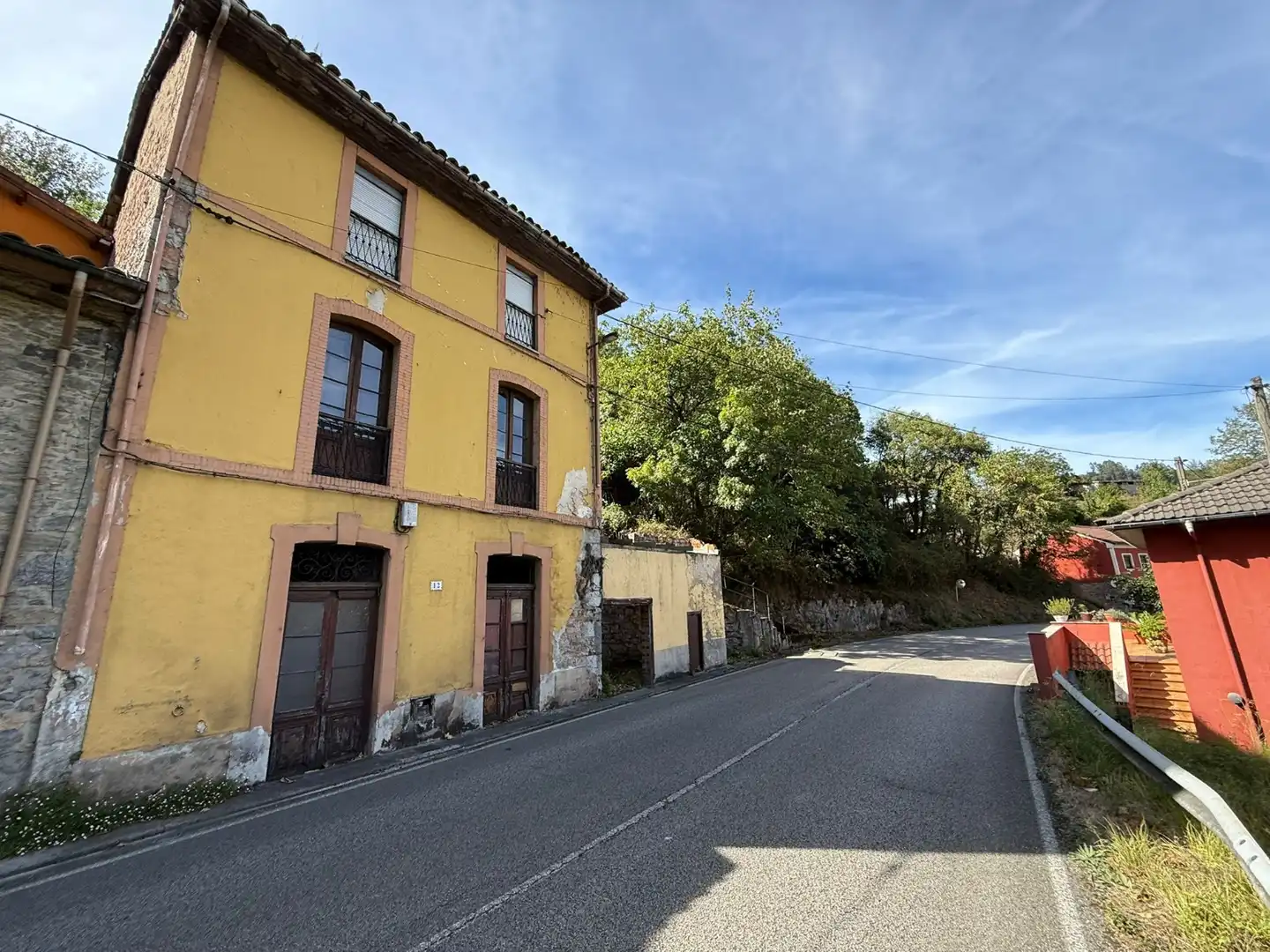 Vista exterior de Casa o chalet en venta en Oviedo  con Jardín privado, Parquet y Trastero