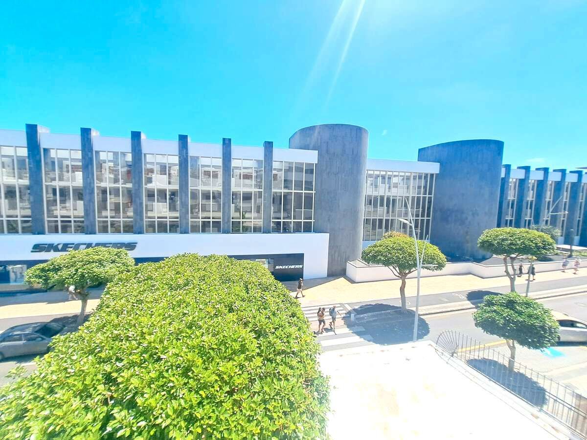 Vista exterior de Apartament en venda en Tías amb Terrassa, Moblat i Piscina comunitària