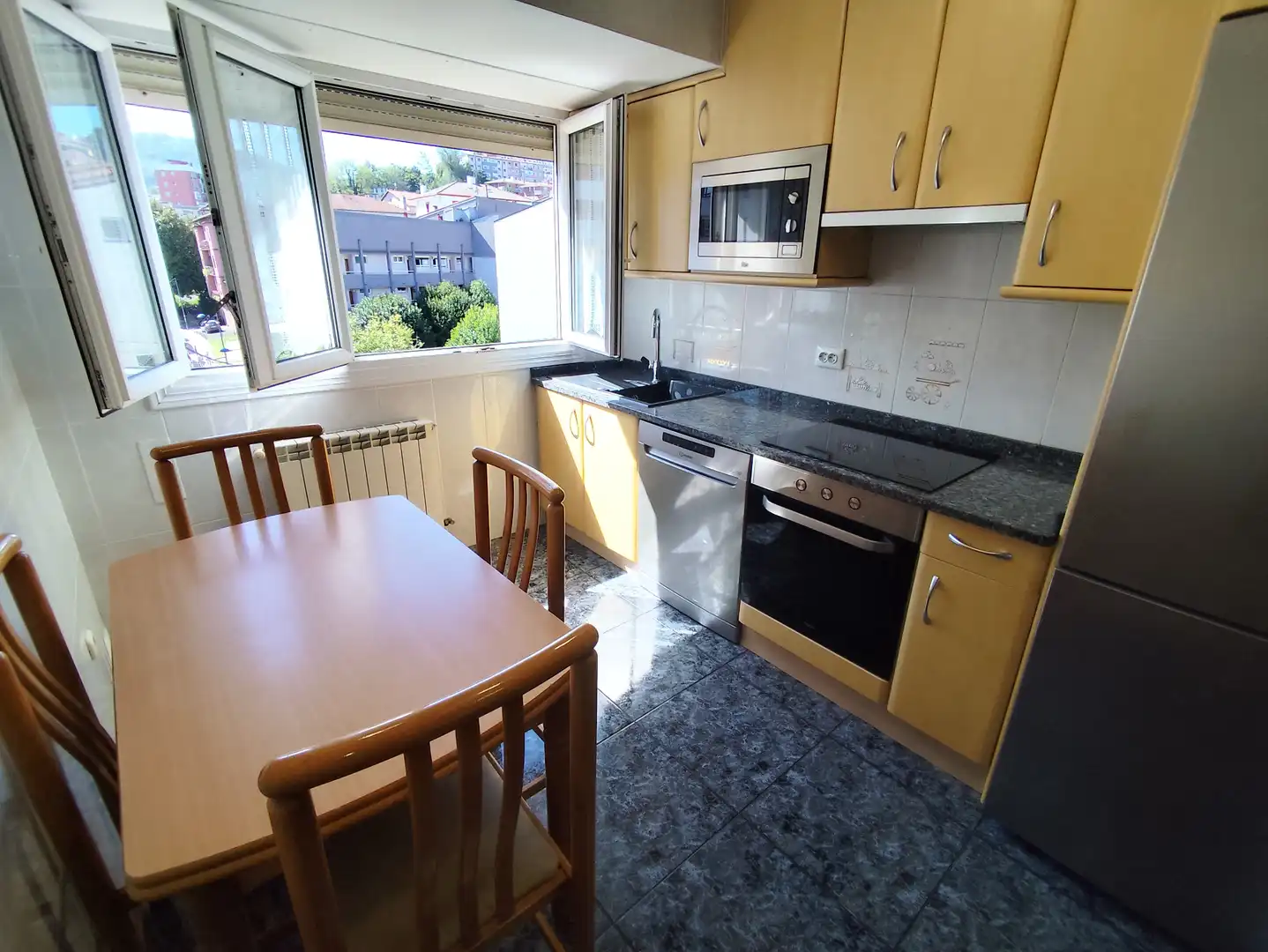 Appartamento con balcone in vendita a Erialdea / Centro, imagen 28
