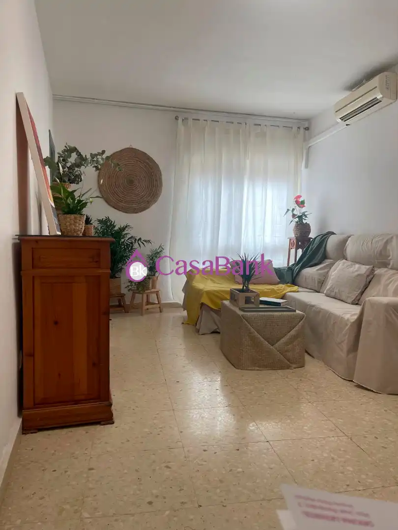 Living room of Flat for sale in  Córdoba Capital  with Air Conditioner and Furnished