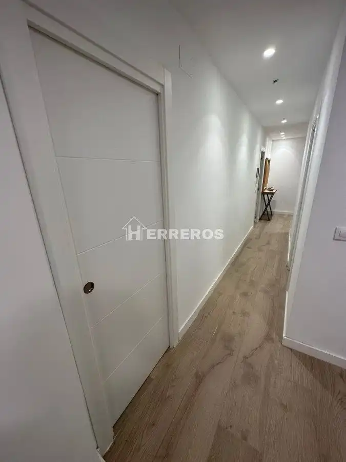 Apartament en venda en  Logroño amb Calefacció, Parquet i Moblat
