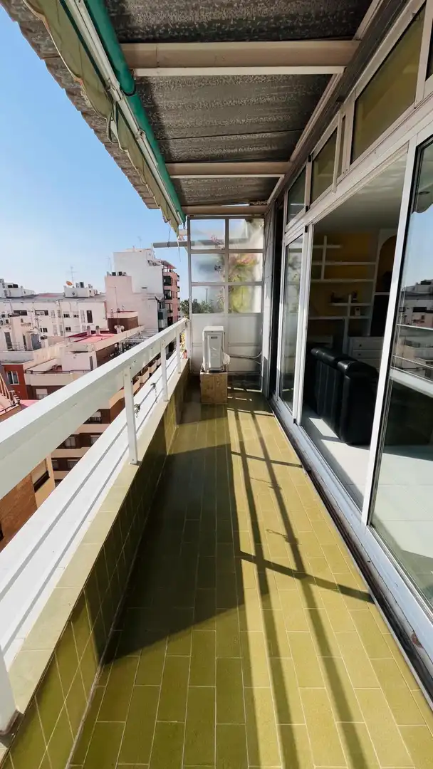 Habitación en Ensanche - Diputación