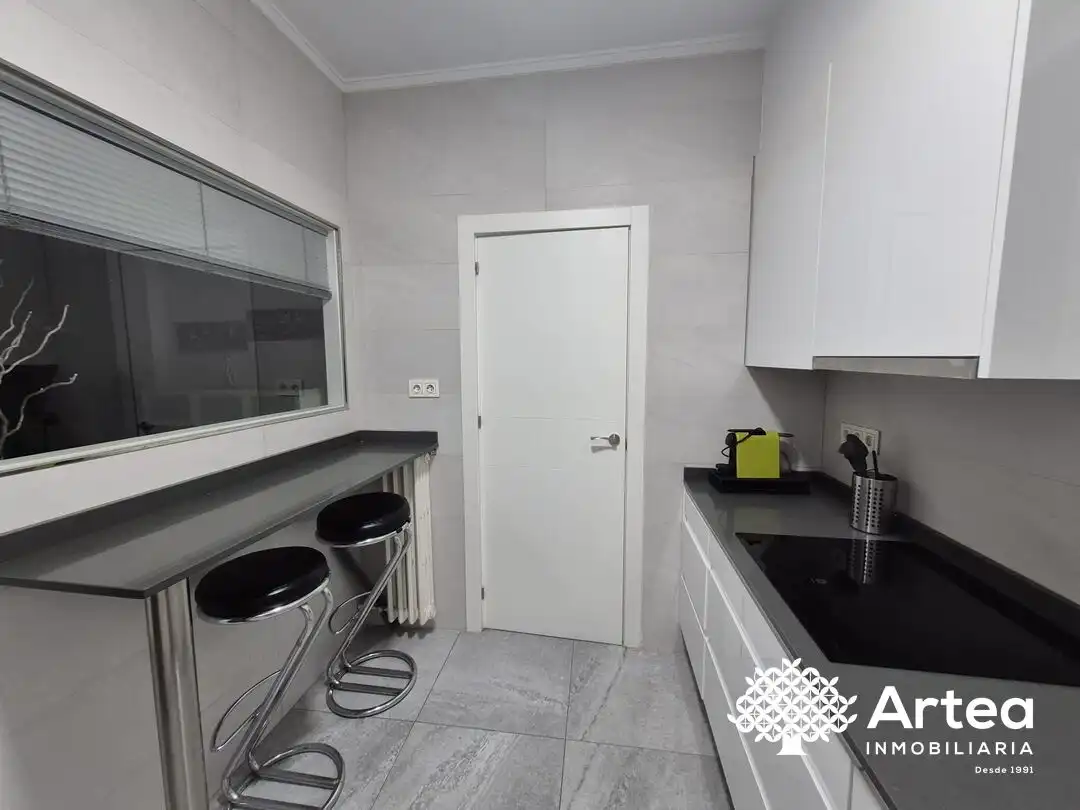 Küche von Wohnung zur Miete in Getxo  mit Heizung, Ofen und Waschmaschine