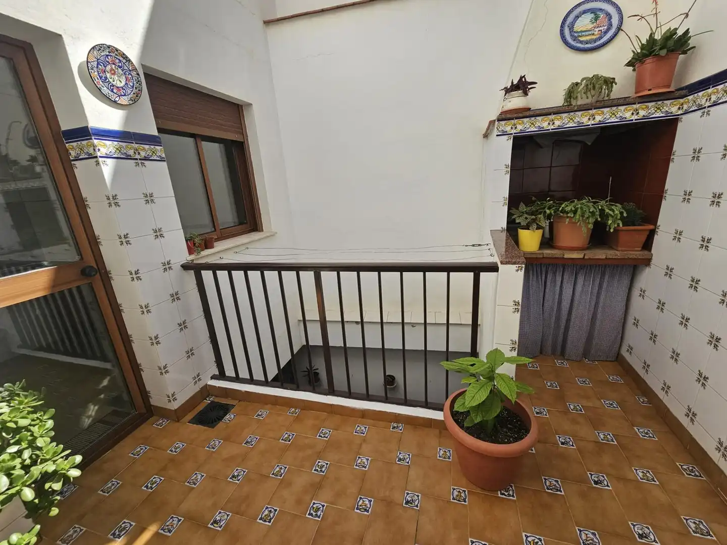 Balcony of Houses for sale in Sueca  with Air Conditioner, Terrace and Storage room