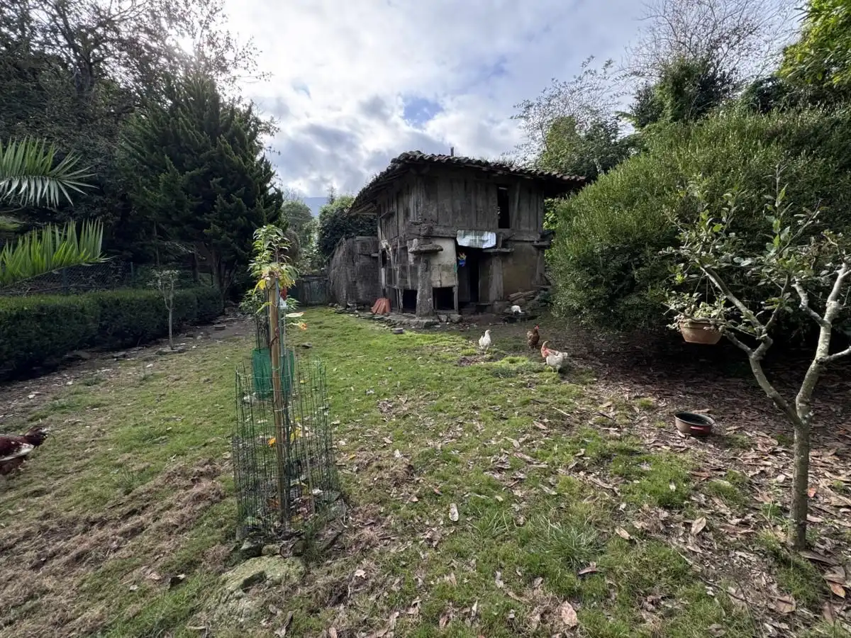 Casa adosada en venda en Posada - Barro