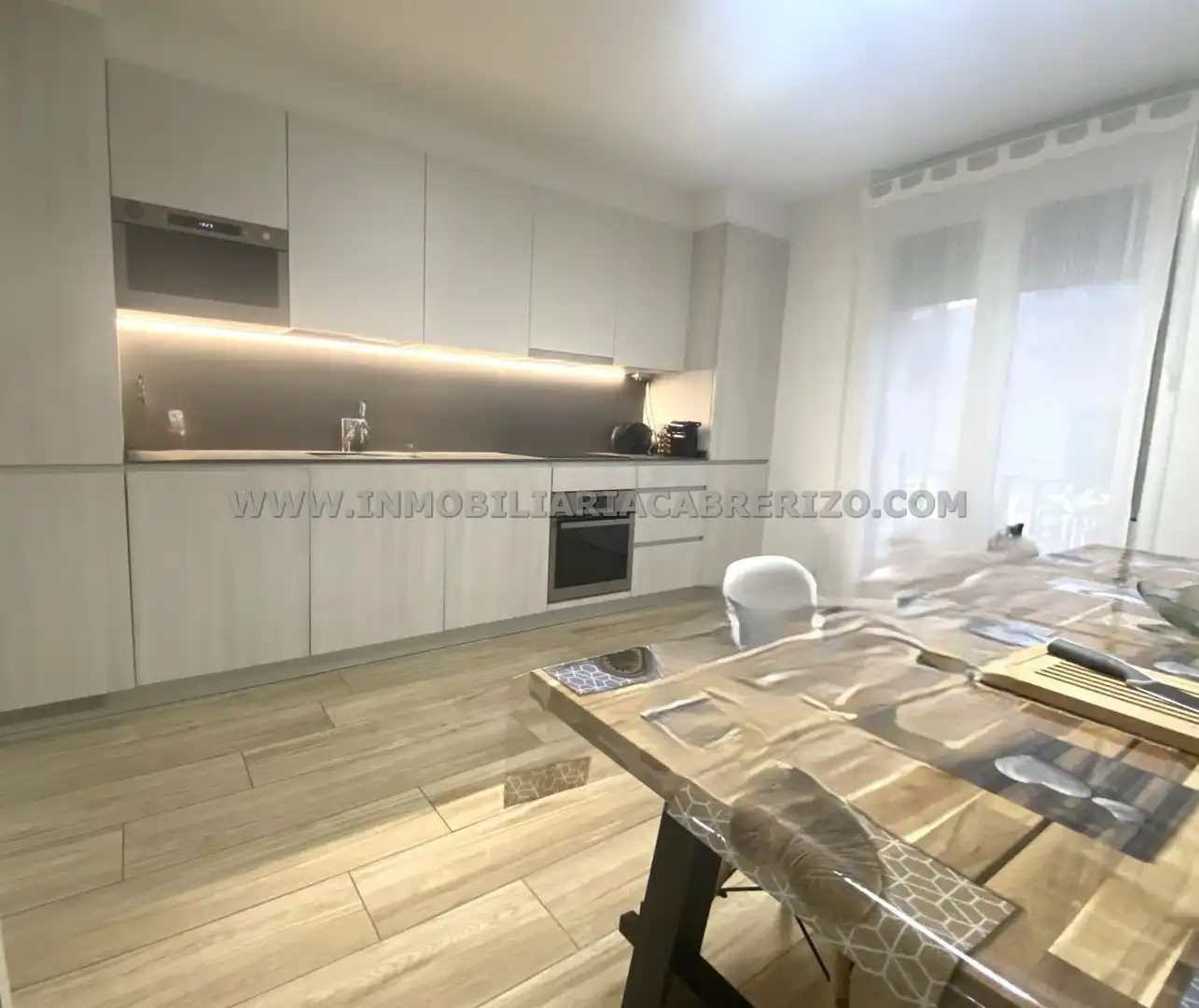 Kitchen of Flat for sale in  Pamplona / Iruña  with Heating, Furnished and Oven