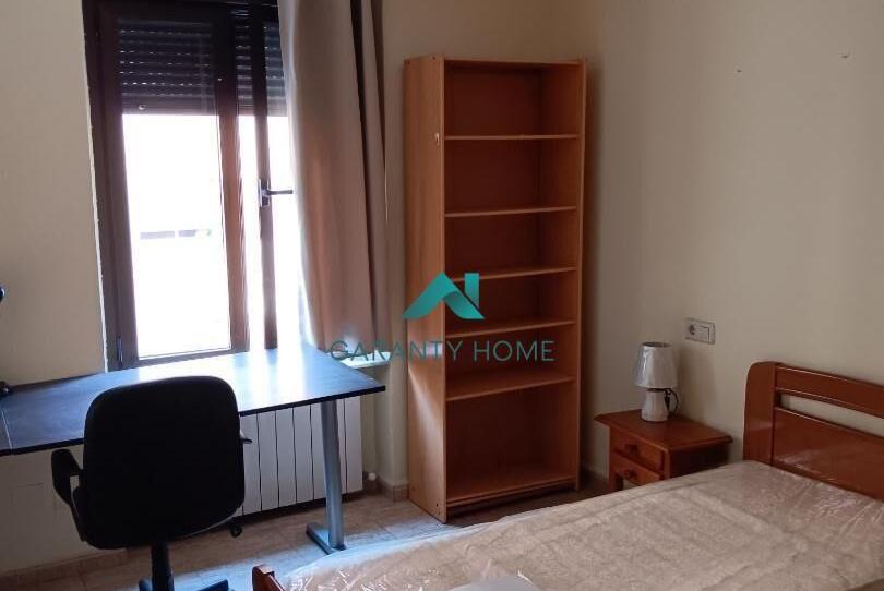 Foto 1 de Pis de lloguer a Carmelitas, Salamanca