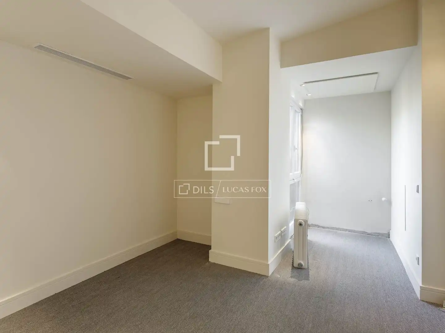 Attic for rent in Madrid  with Air Conditioner, Heating and Private garden