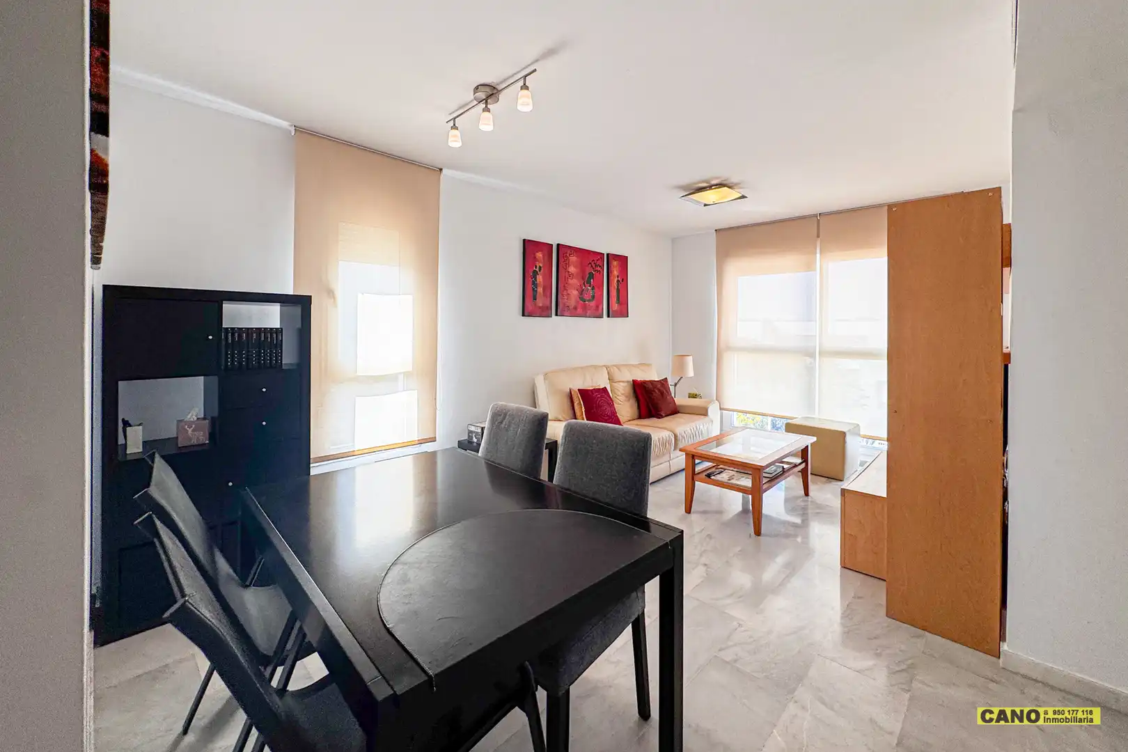 Wohnzimmer von Wohnung zum Verkauf in Almería mit Klimaanlage, Heizung und Terrasse