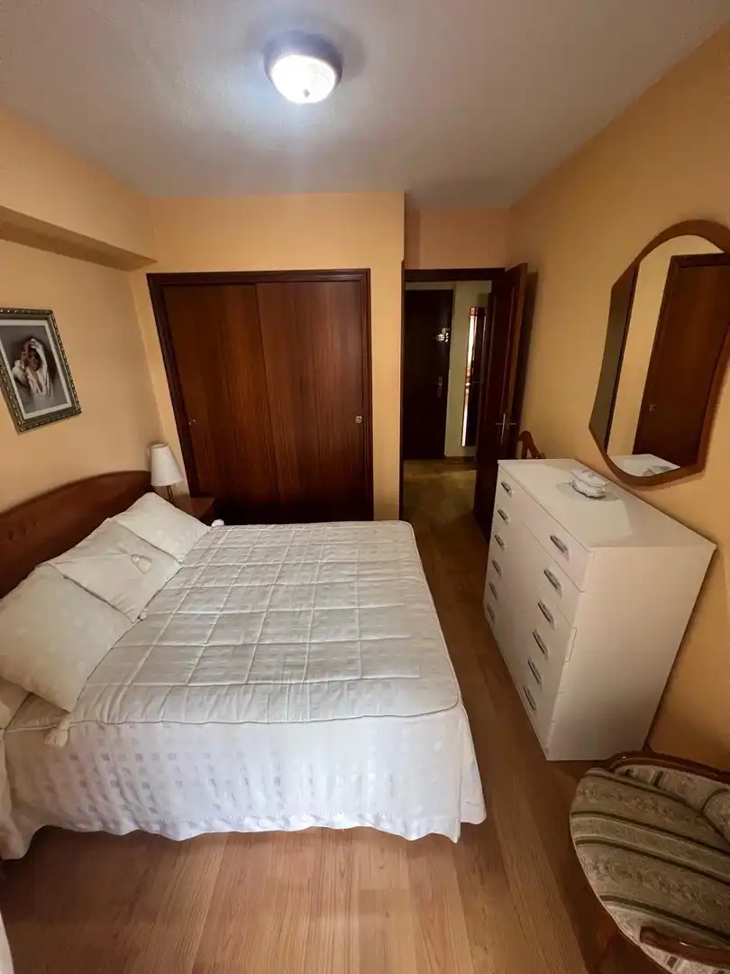 Habitación de Piso en venta en Benidorm con Aire acondicionado, Terraza y Amueblado