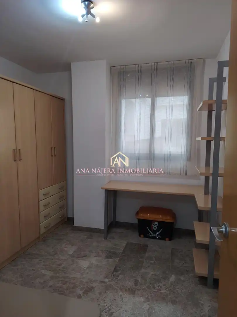 Schlafzimmer von Wohnung zum Verkauf in Mislata mit Klimaanlage