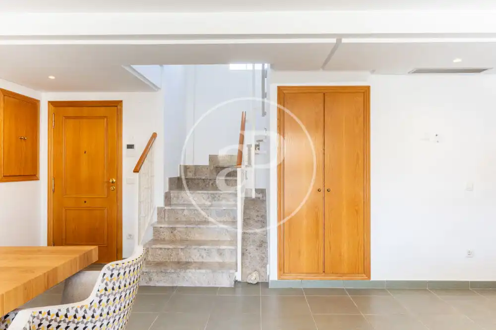 Ático de alquiler en Bétera con Aire acondicionado, Calefacción y Jardín privado