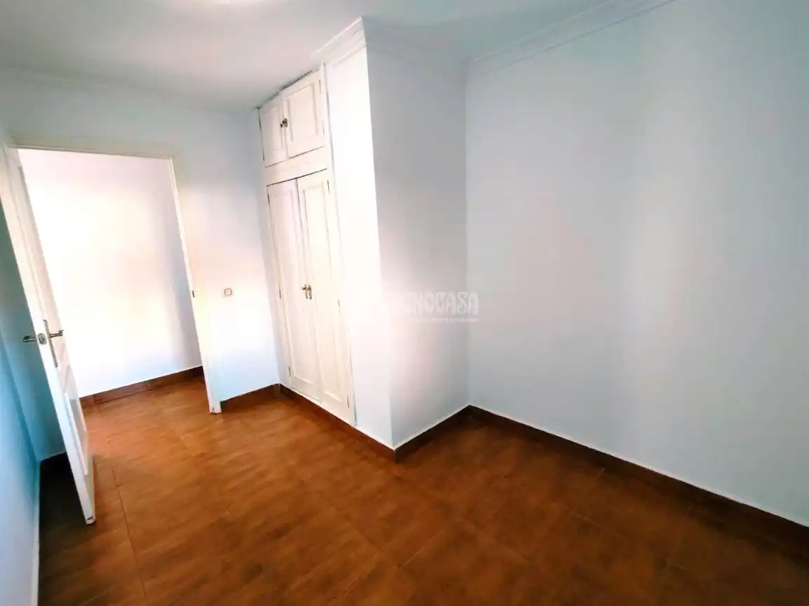 Habitación de Piso en venta en Coria del Río