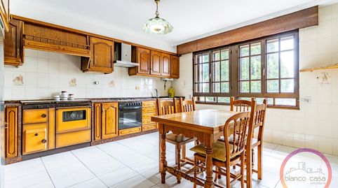 Foto 5 de Casa o chalet en venta en Carballo, A Coruña