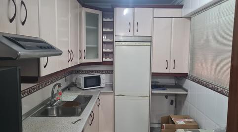 Foto 2 de Piso en venta en Calle Salitre, Perchel Sur - Plaza de Toros Vieja, Málaga Capital