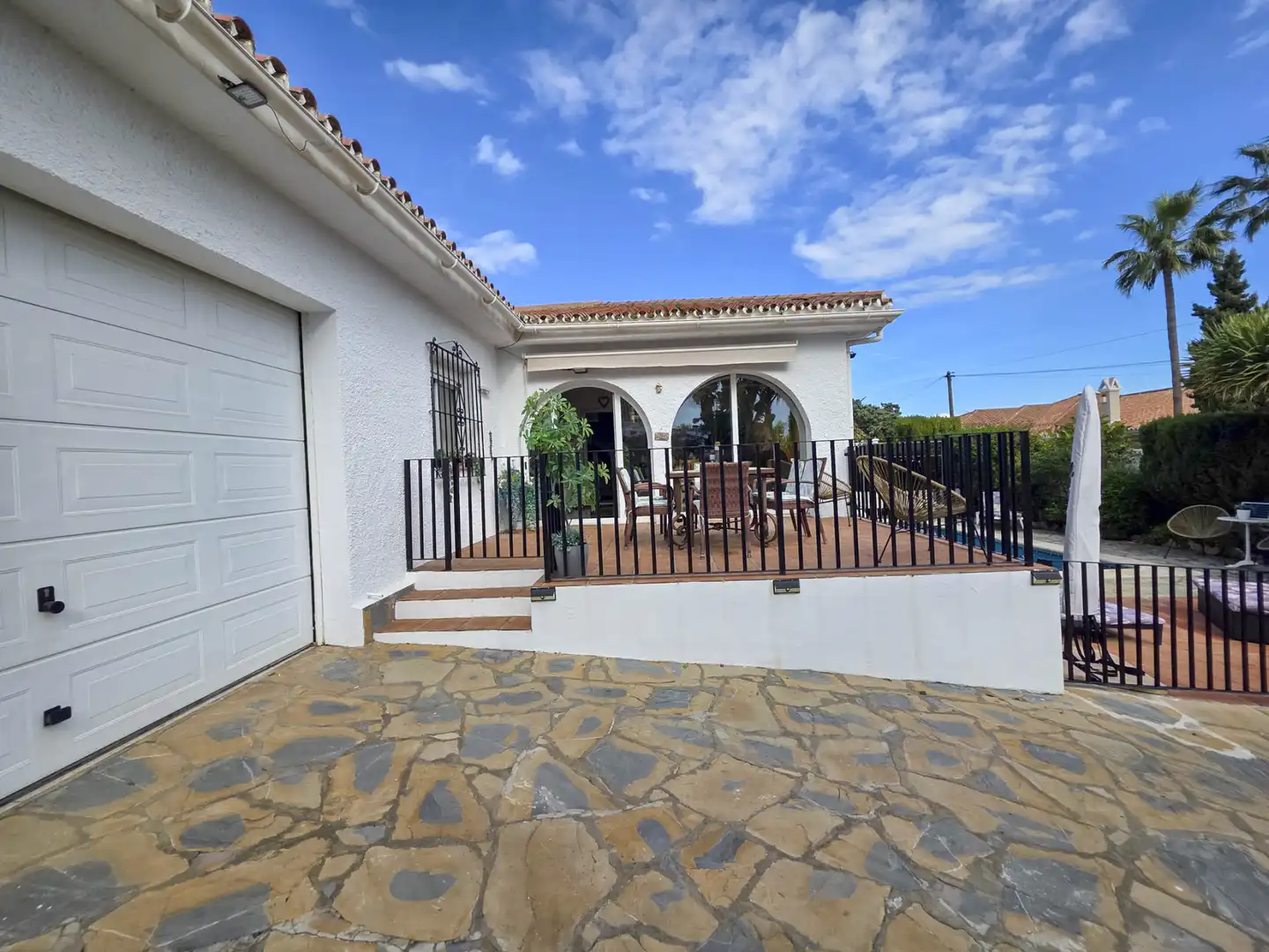 Exterior view of Houses for sale in Manilva  with Air Conditioner, Private garden and Terrace