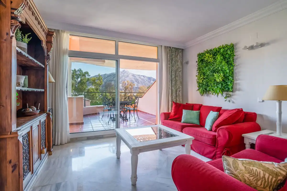 Flat with lift for sale in Calle los Granados 18