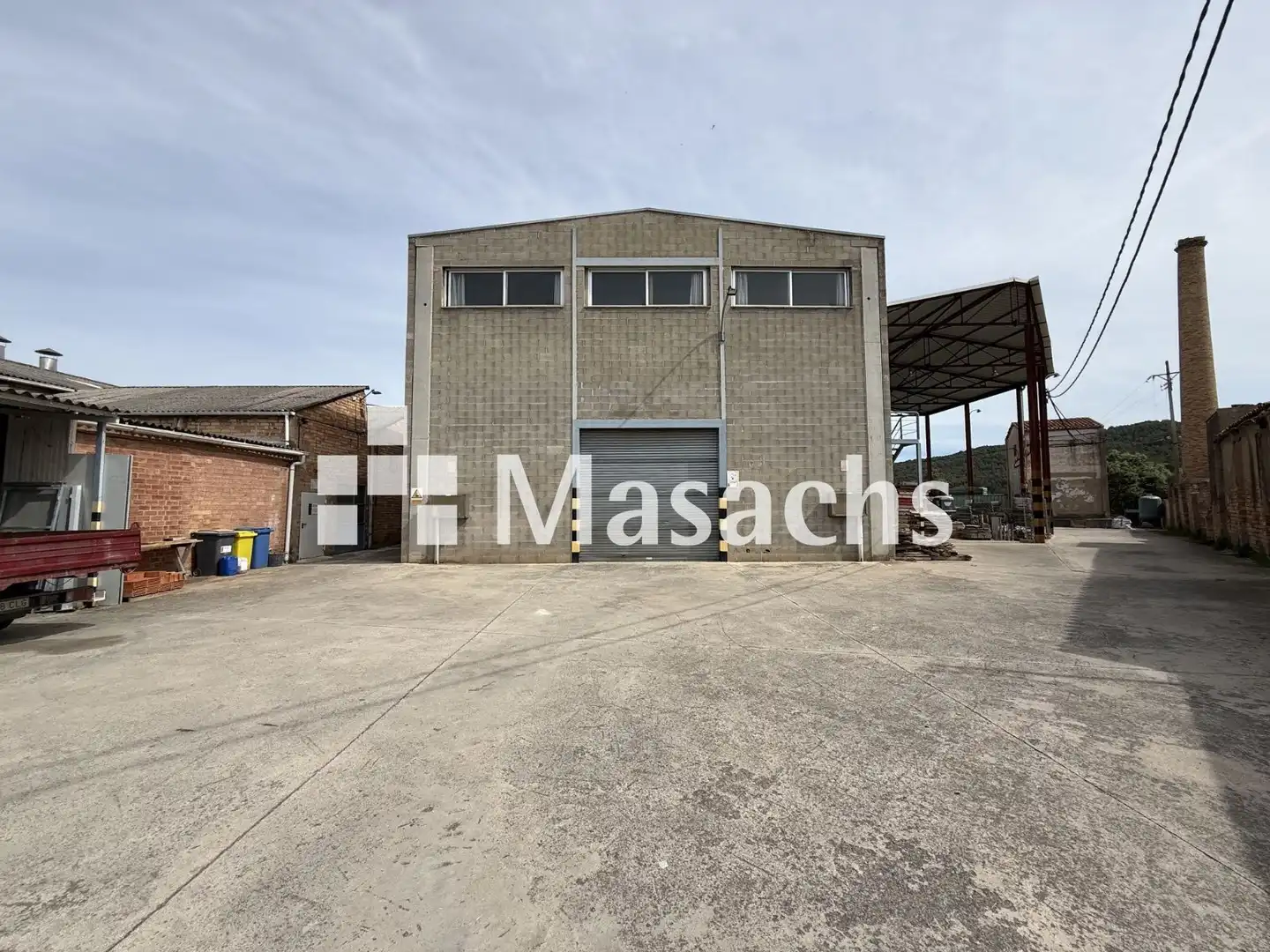 Exterior view of Industrial buildings for sale in Avinyó