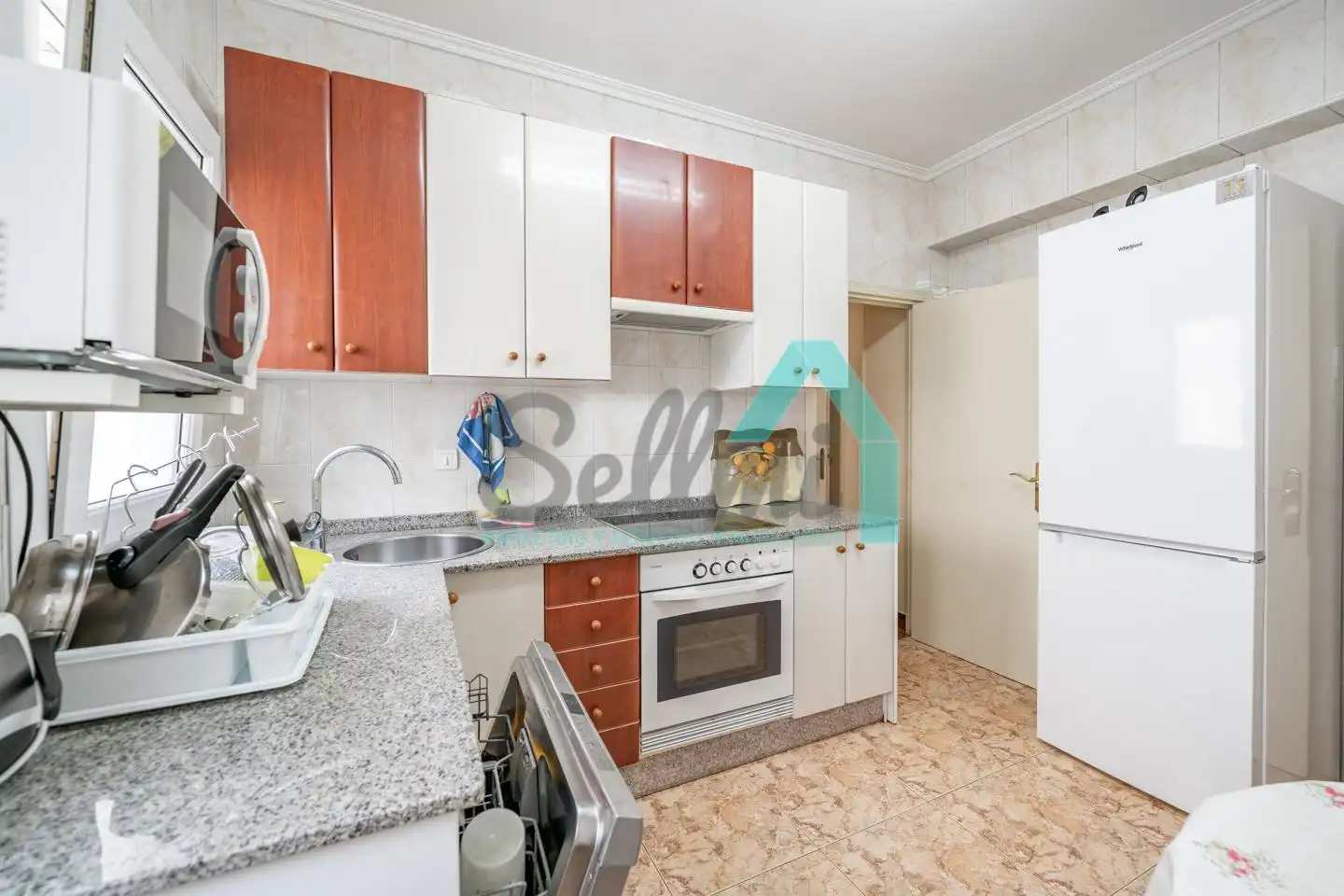 Kitchen of Flat for share in Este