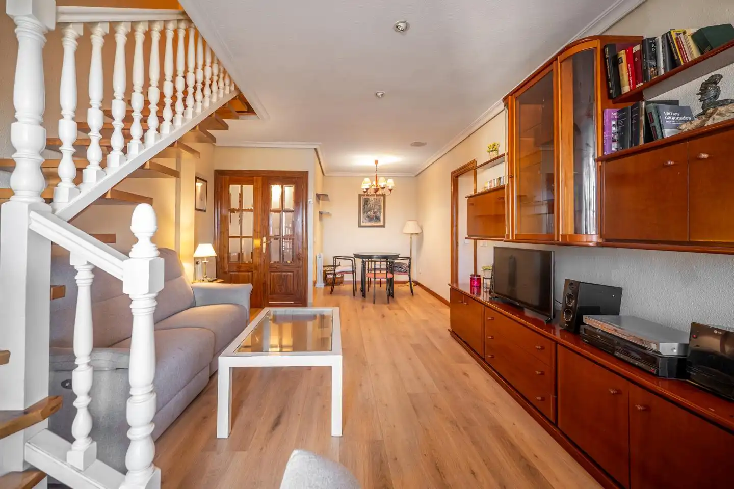 Wohnzimmer von Wohnung zum Verkauf in Ávila mit Klimaanlage, Parkett und Terrasse