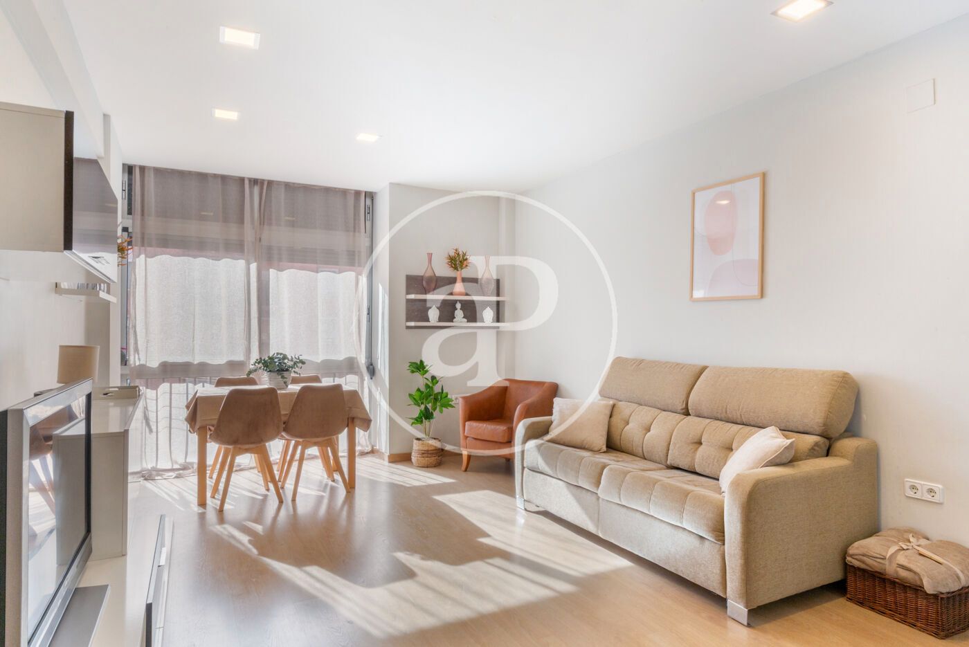 Living room of Flat to rent in  Valencia Capital  with Air Conditioner, Heating and Furnished